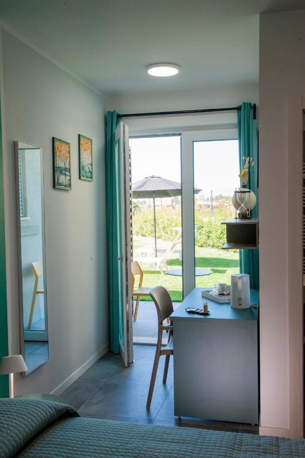 B&B Lough Кола Экстерьер фото